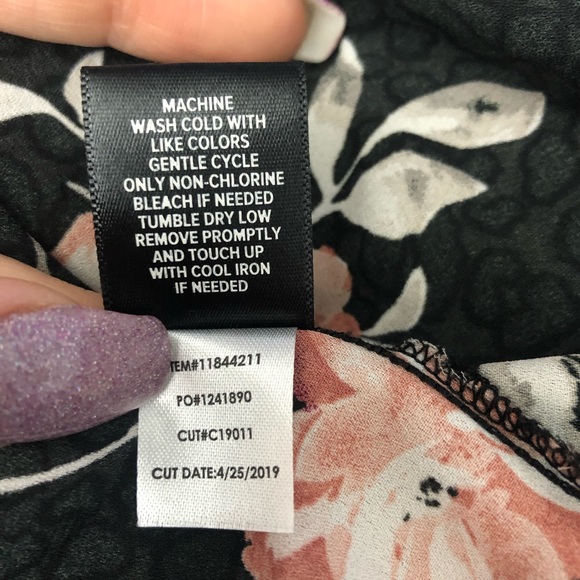 Torrid drop tail Blouse woman’s size 3x 3 shirt - Picture 9 of 10